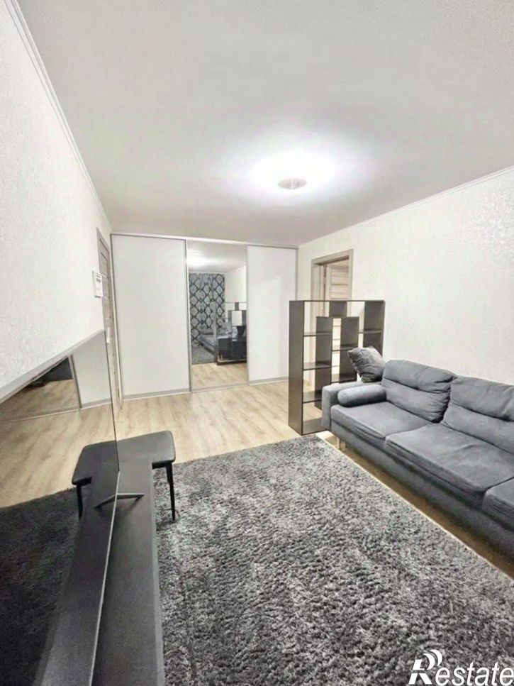 2-комн квартира пр-кт Октября, 21,  д. 21
