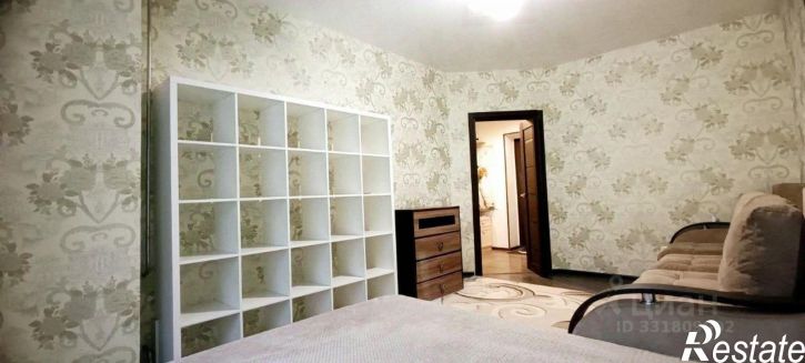 1-комн квартира ул Евгения Столярова, 6,  д. 6