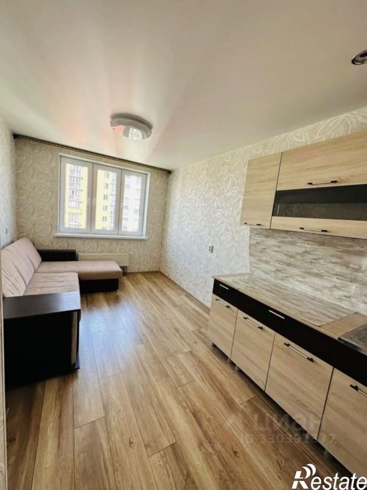 2-комн квартира Яркий бульвар, 13