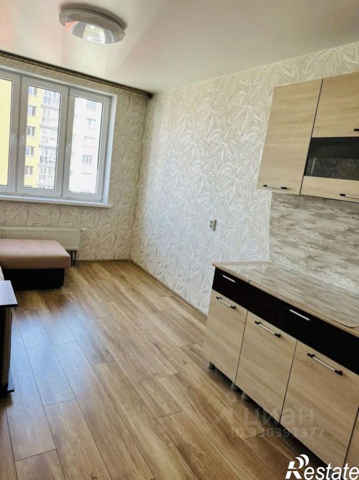 2-комн квартира Яркий бульвар, 13