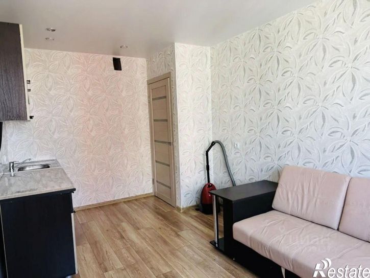 2-комн квартира Яркий бульвар, 13