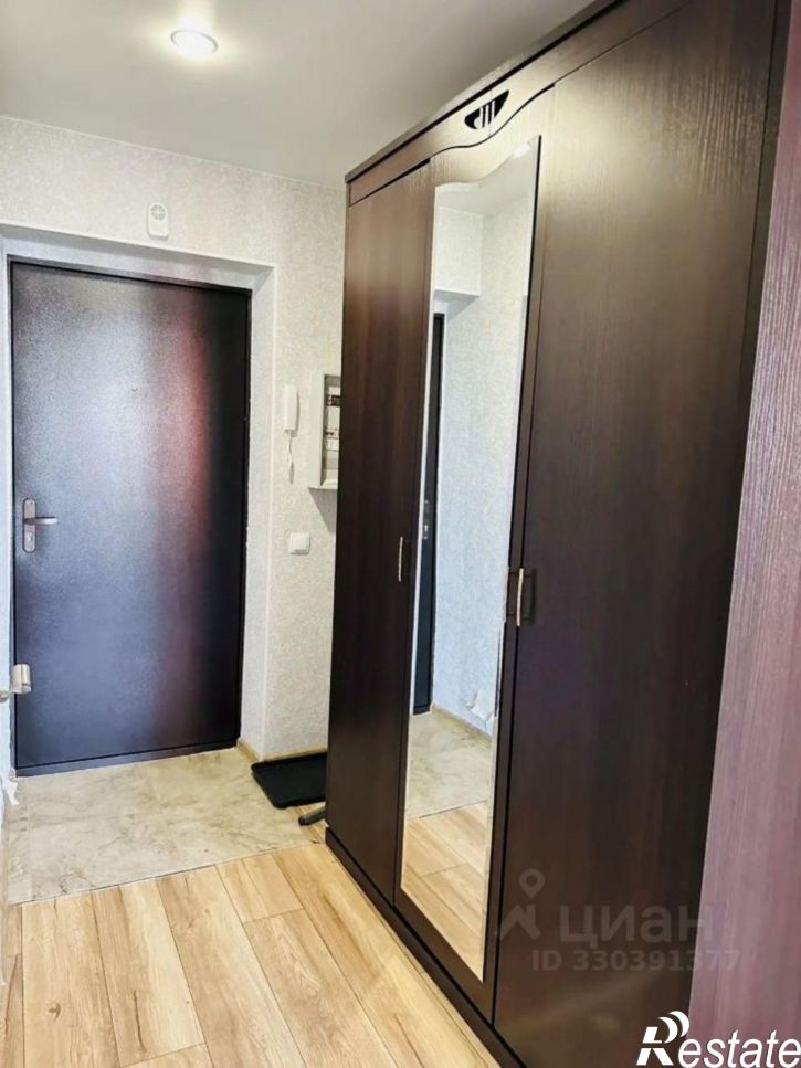 2-комн квартира Яркий бульвар, 13