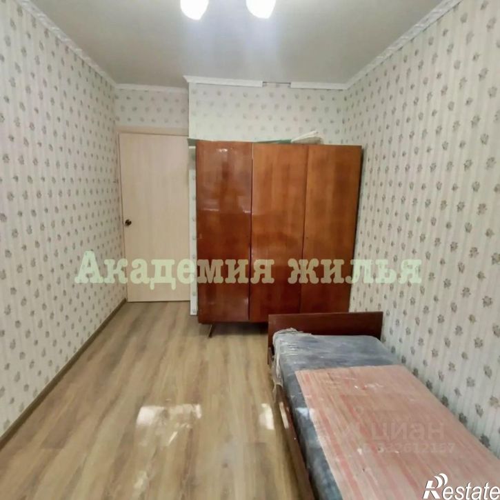 2-комн квартира ул Ульяновых, 11/3,  д. 11/3