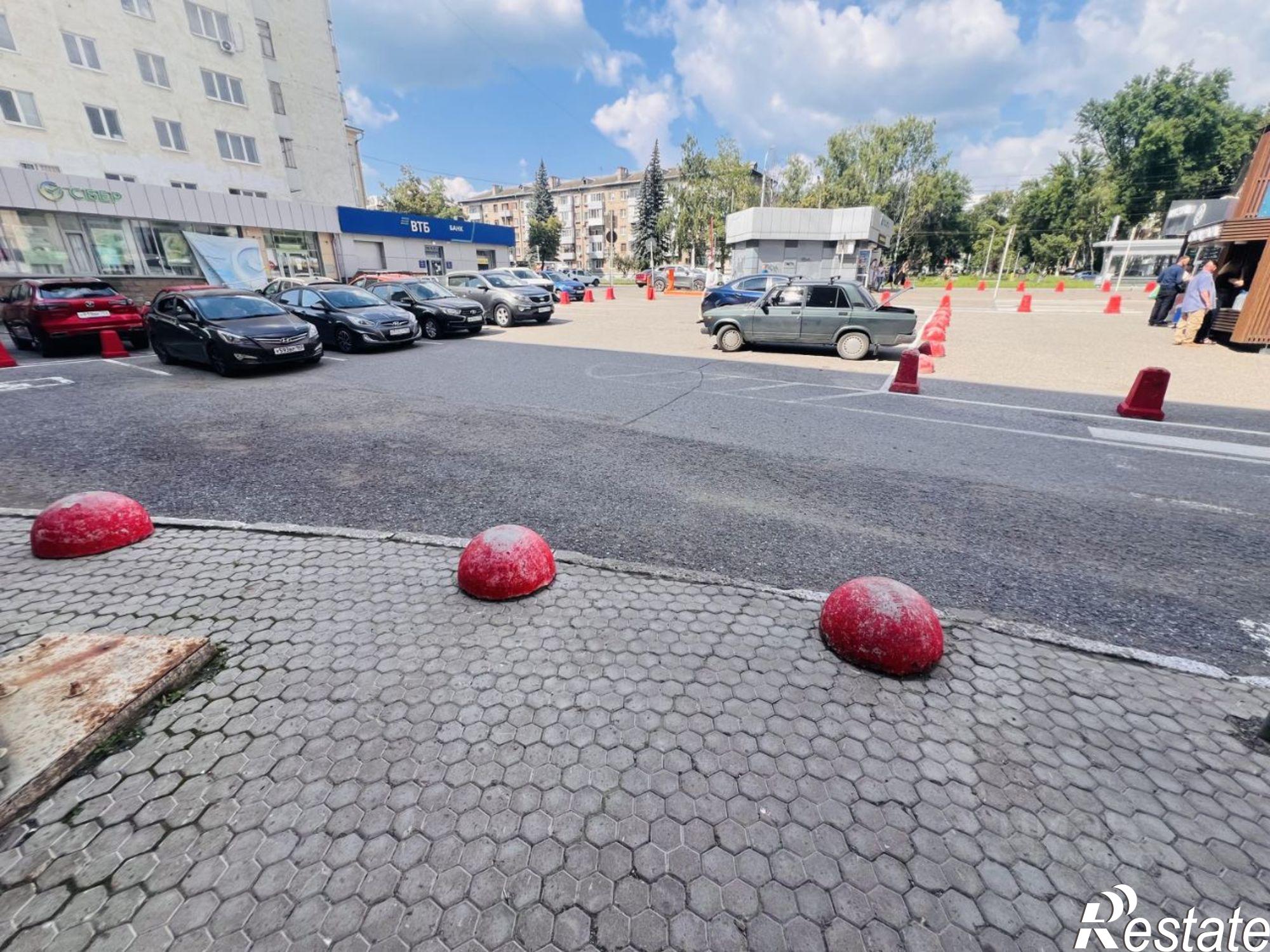 Сдать торговое помещение за 66 667 рублей на ул Первомайская, 54