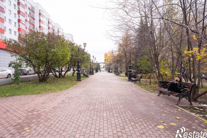 3-комн квартира ул Гафури, 4,  д. 4