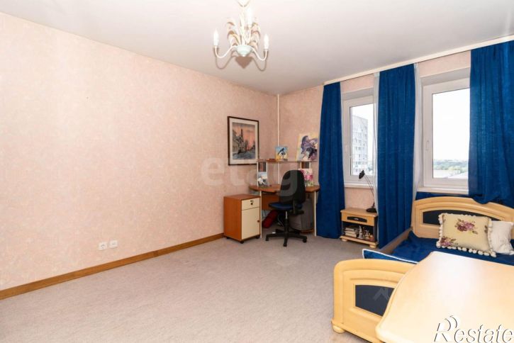 3-комн квартира ул Ферина, 4,  д. 4