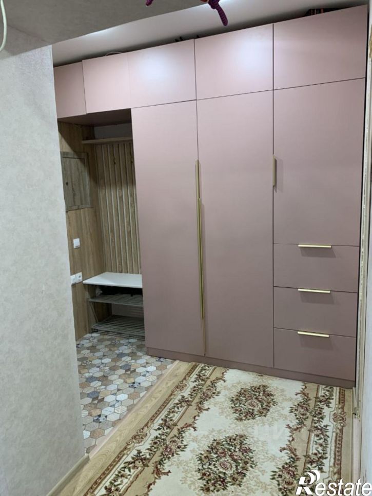 1-комн квартира ул Высотная, 12/1,  д. 12/1