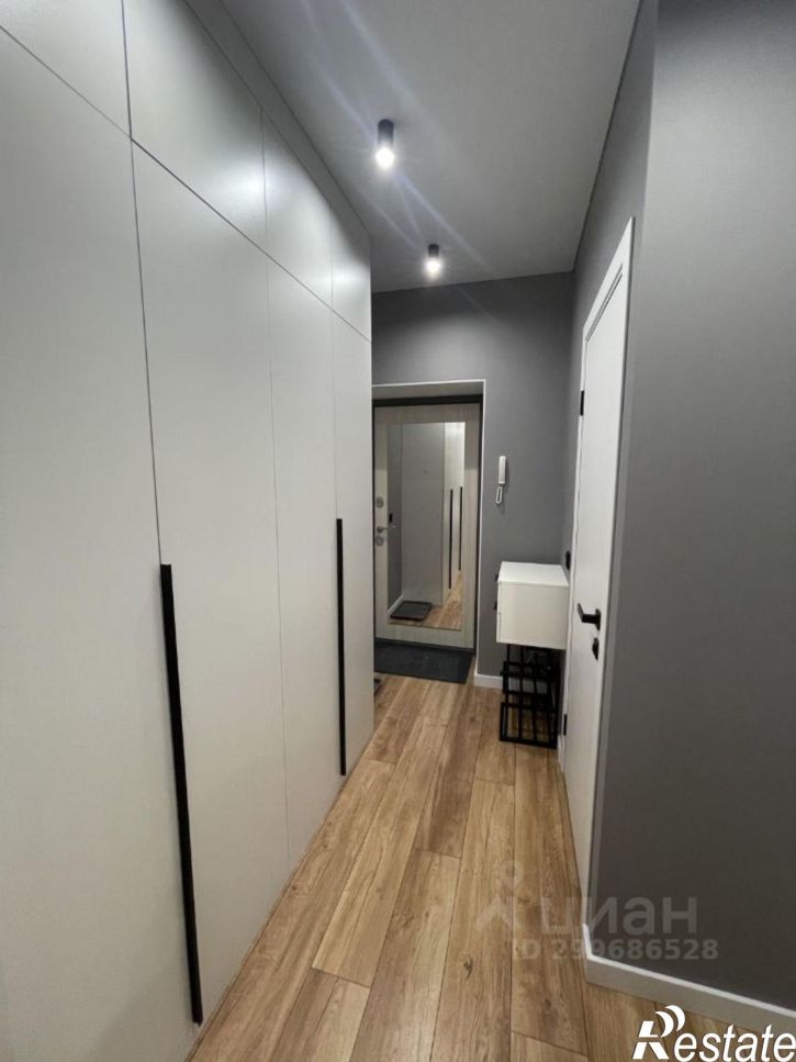 2-комн квартира ул Асхата Мирзагитова, 10/1,  д. 10/1