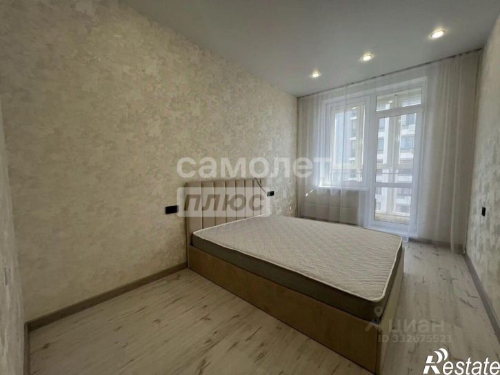 2-комн квартира Яркий б-р, 9,  д. 9