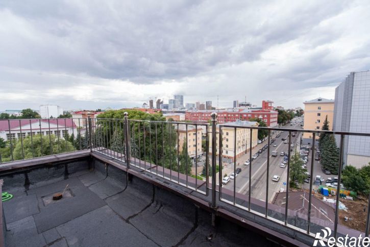 4-комн квартира ул Крупской, 4,  д. 4