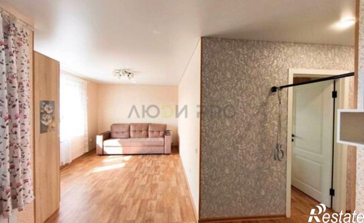 3-комн квартира улица Ферина, 39