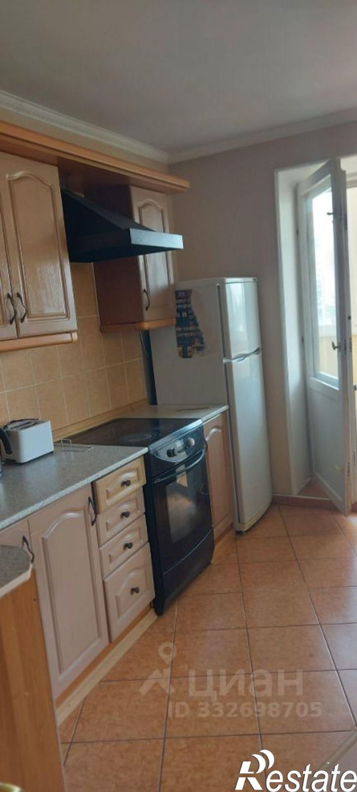 2-комн квартира улица 8 Марта, 19,  д. 19