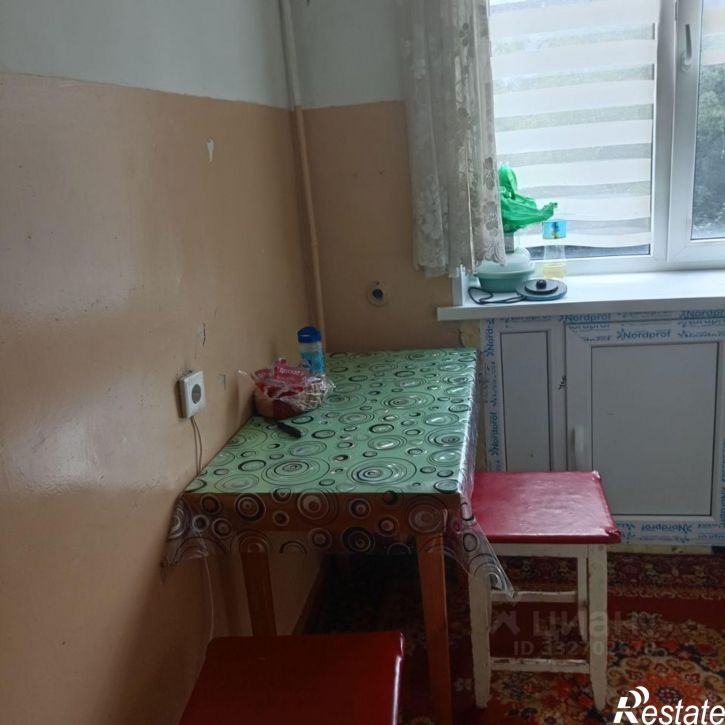 3-комн квартира пр-кт Октября, 63/3,  д. 63/3