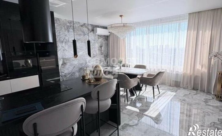 3-комн квартира б-р Ибрагимова, 90/2,  д. 90/2