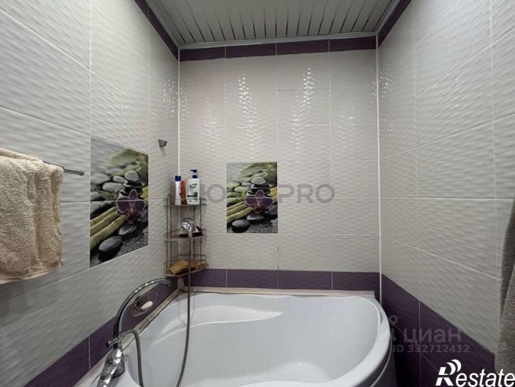 3-комн квартира ул Айская, 20,  д. 20