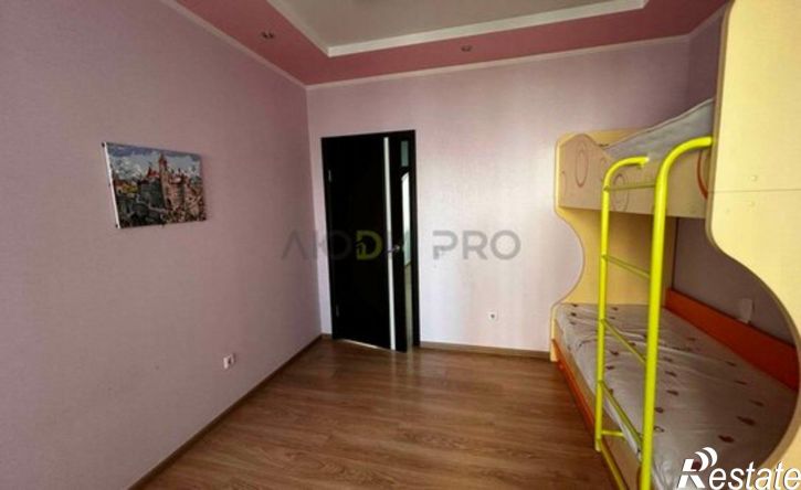 3-комн квартира ул Айская, 20,  д. 20