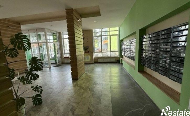 1-комн квартира ул Евгения Столярова, 6,  д. 6