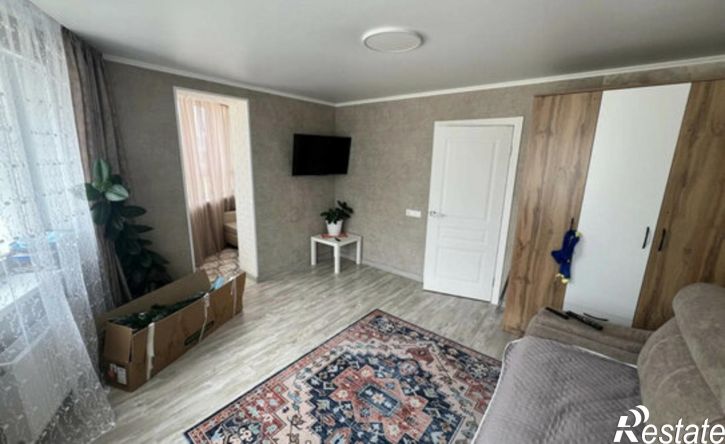 3-комн квартира ул Евгения Столярова, 4а,  д. 4а