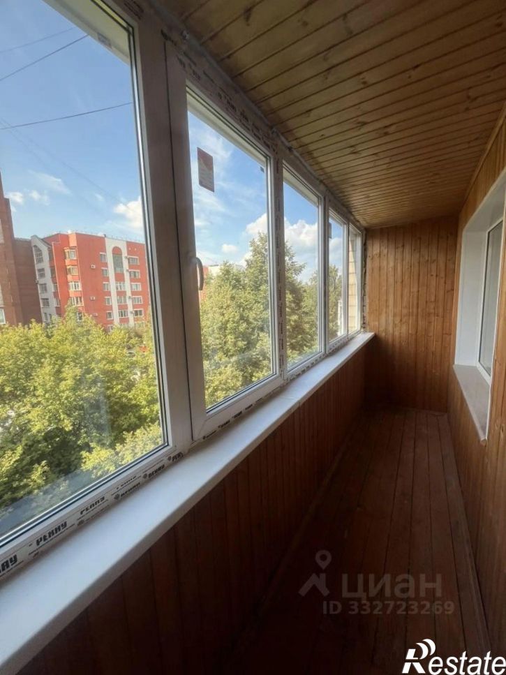 4-комн квартира ул Российская, 98/1,  д. 98/1