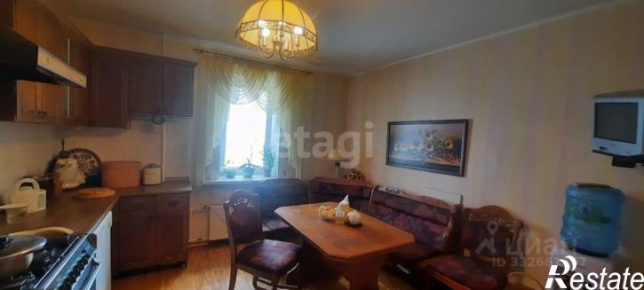 4-комн квартира ул Владивостокская, 11/1,  д. 11/1