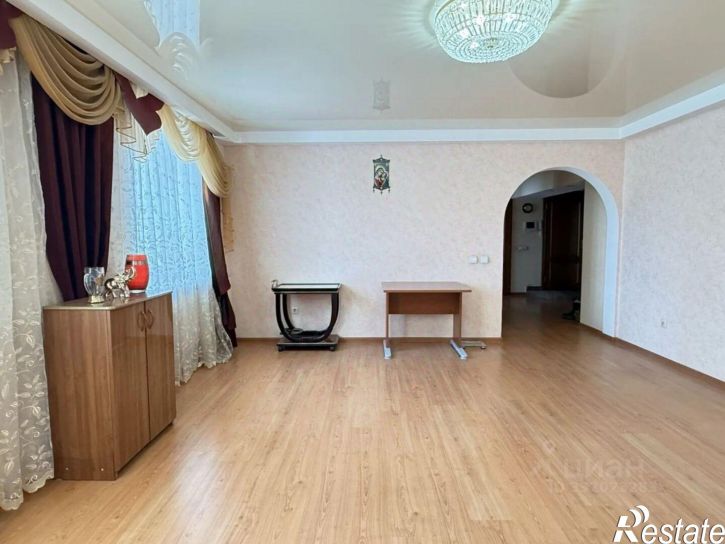 3-комн квартира ул Софьи Перовской, 9,  д. 9