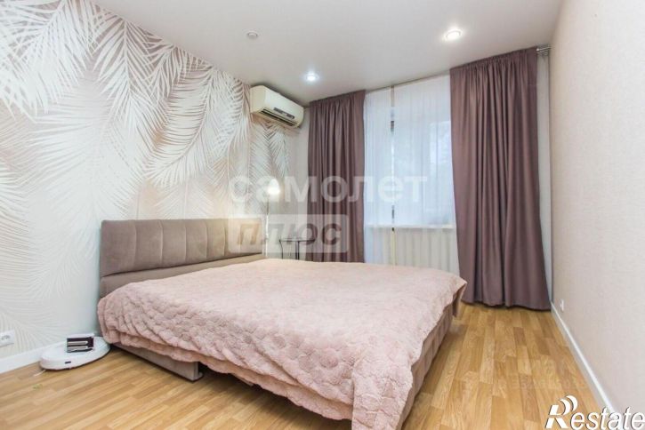3-комн квартира ул Мубарякова, 8,  д. 8