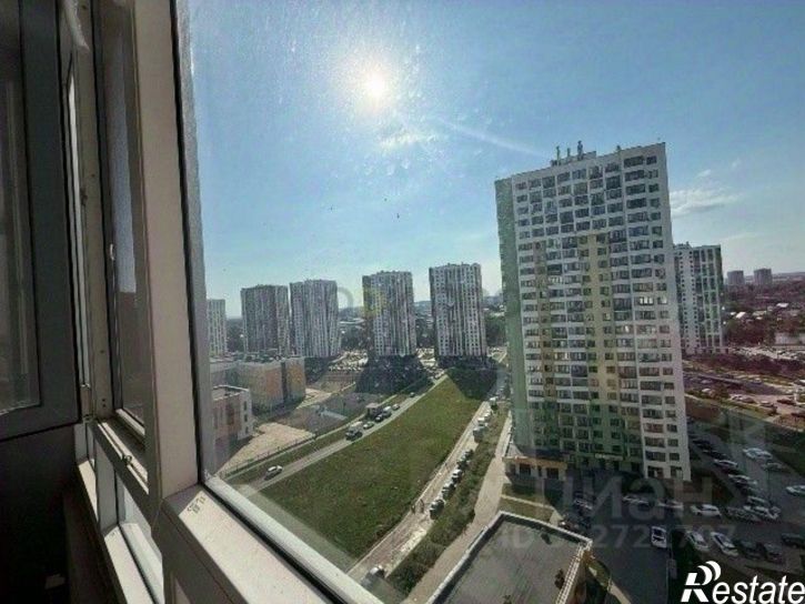 1-комн квартира ул Евгения Столярова, 6,  д. 6