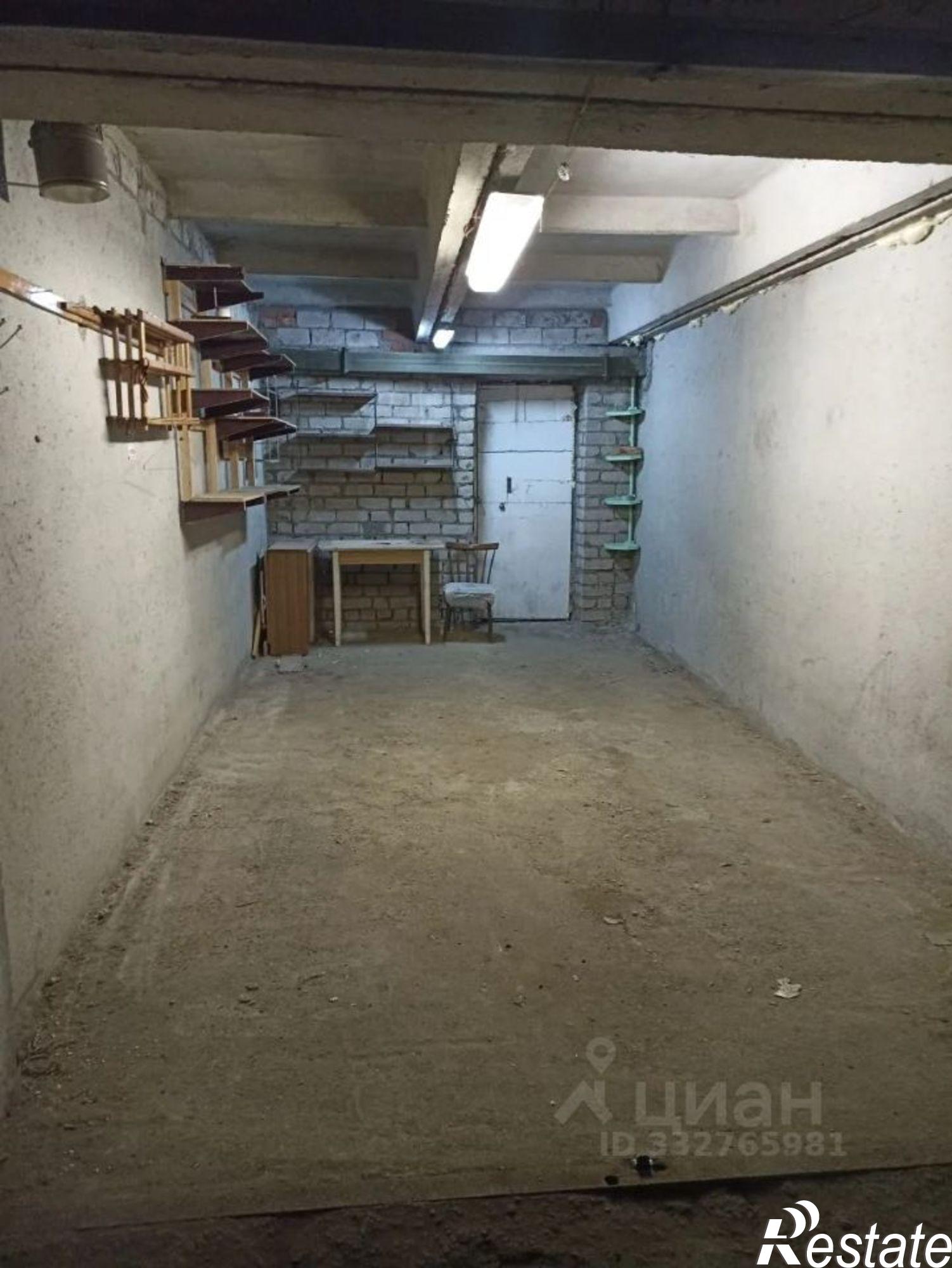 Купить гараж, место в паркинге за 1 050 000 рублей на ул 50 лет СССР, 39/4