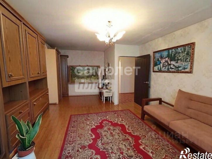 5-комн квартира ул Ахметова, 300,  д. 300