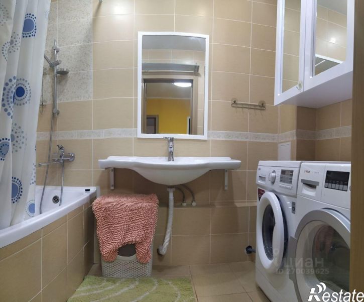 3-комн квартира пр-кт Октября, 107б,  д. 107б