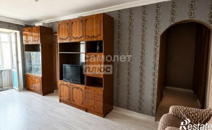 3-комн квартира ул 50-летия Октября, 28,  д. 28