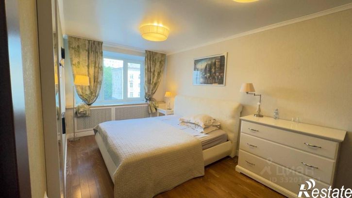 4-комн квартира ул Карла Маркса, 9а,  д. 9а