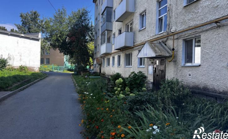 3-комн квартира ул Салавата, 11/1,  д. 11/1