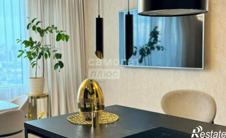 4-комн квартира б-р Ибрагимова, 90/2,  д. 90/2