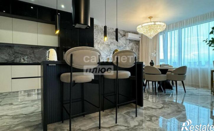 4-комн квартира б-р Ибрагимова, 90/2,  д. 90/2