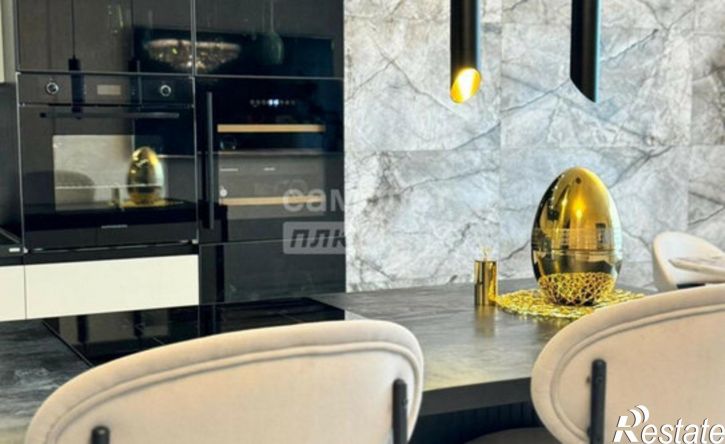 4-комн квартира б-р Ибрагимова, 90/2,  д. 90/2