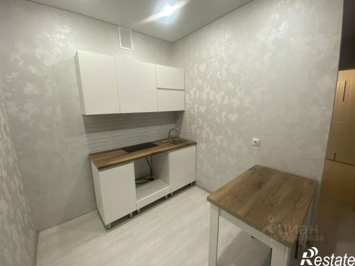 2-комн квартира ул Асхата Мирзагитова, 10/1,  д. 10/1
