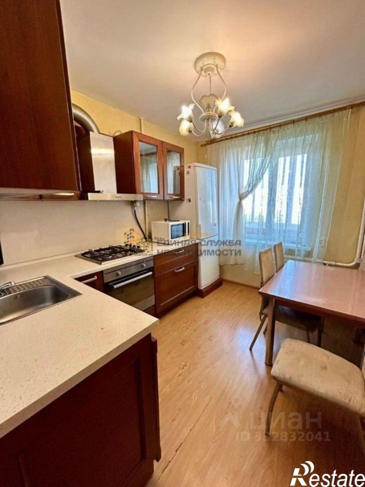 3-комн квартира ул Степана Кувыкина, 39,  д. 39