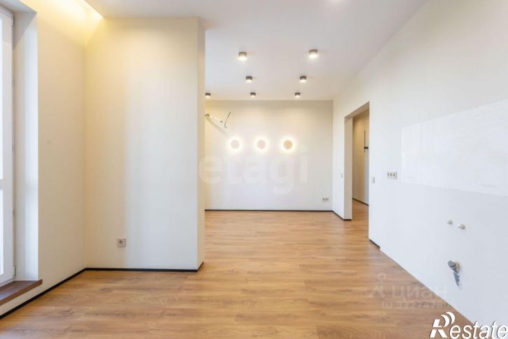 3-комн квартира ул Пархоменко, 156в,  д. 156в