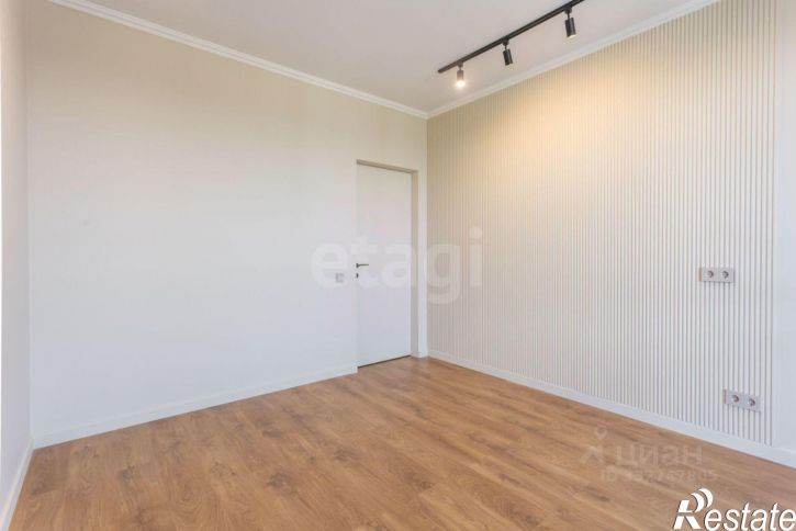 3-комн квартира ул Пархоменко, 156в,  д. 156в