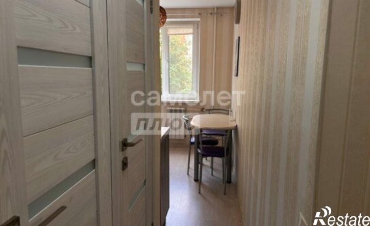 2-комн квартира ул Бессонова, 21 1,  д. 21 1,  к. 1