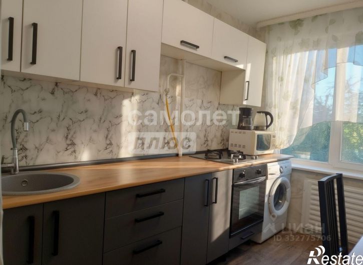 3-комн квартира ул Николая Дмитриева, 15,  д. 15