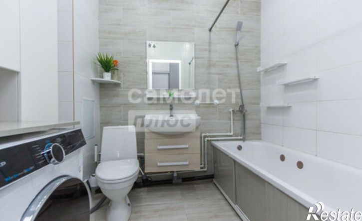 2-комн квартира ул Евгения Столярова, 4а,  д. 4а