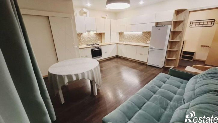 3-комн квартира Артезианская улица, 15,  д. 15