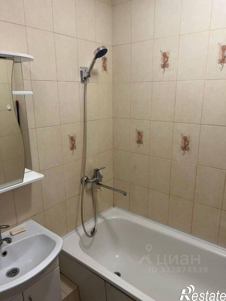 2-комн квартира ул Тальковая, 40,  д. 40