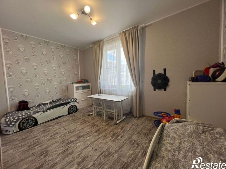 3-комн квартира ул Просвещения, 5,  д. 5