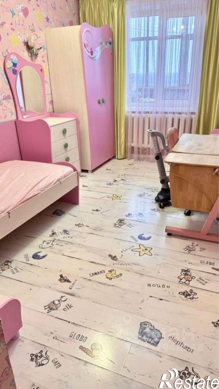3-комн квартира ул Заки Валиди, 1,  д. 1