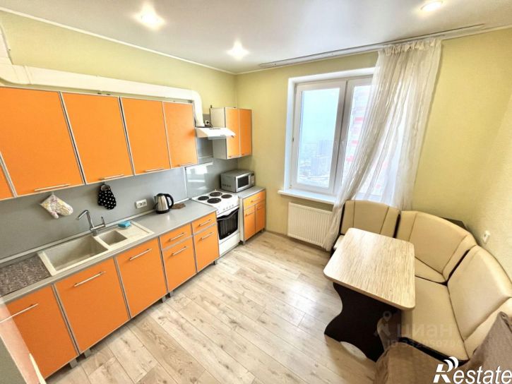 2-комн квартира ул Глумилинская, 10,  д. 10