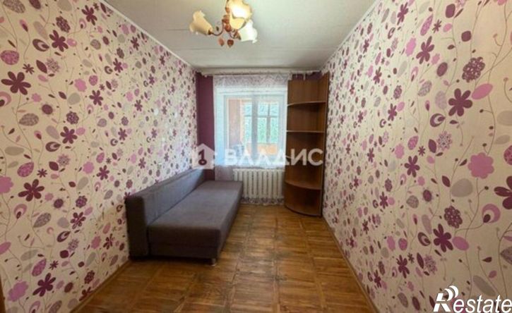 3-комн квартира пр-кт Октября, 176/1,  д. 176/1