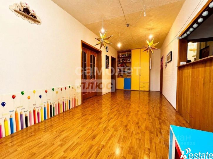 4-комн квартира ул Цюрупы, 130,  д. 130